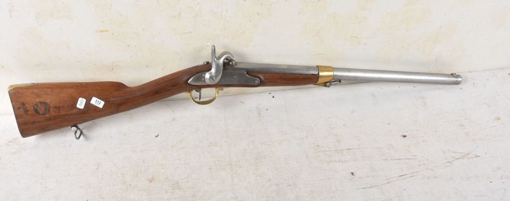 Adjugé 1 800 €