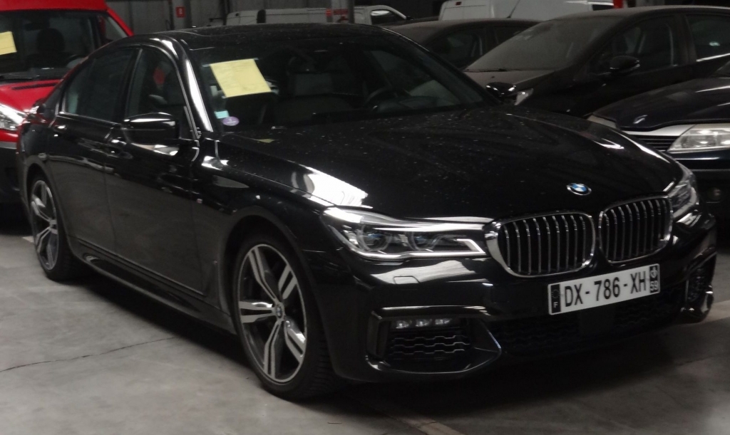 Adjugé 32 500 €