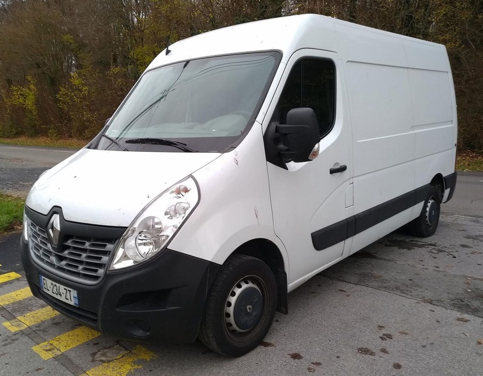 Adjugé 12 700 €