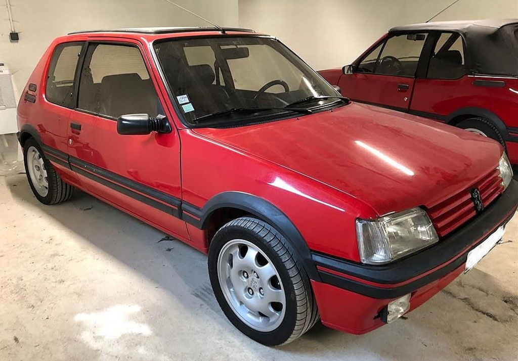 Adjugé 11 900 €