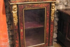 Adjugé 1 750 euros