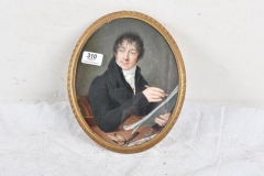 Adjugé 10 600 euros