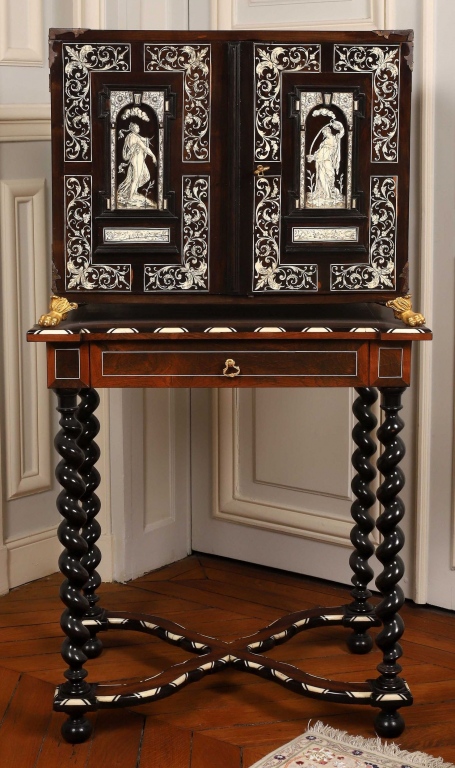 Adjugé 6 800 €