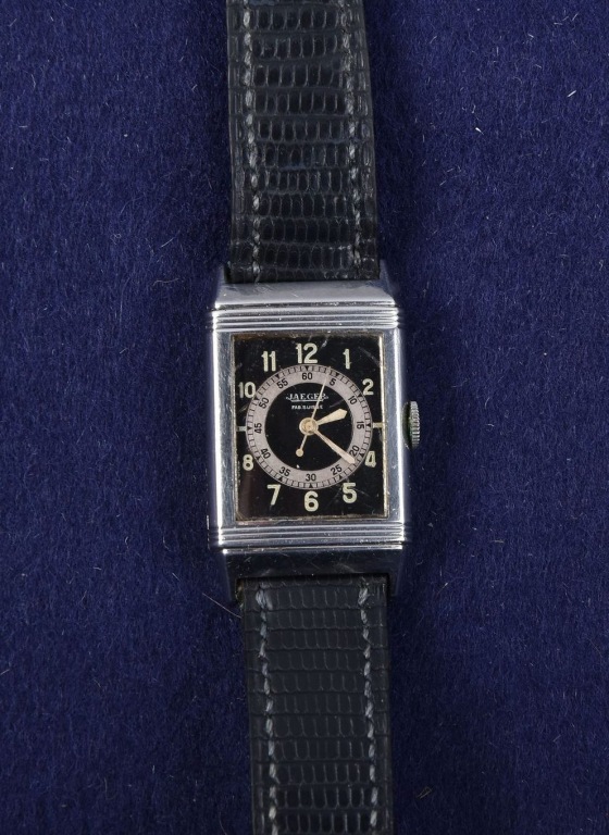 Adjugé 3 400 €