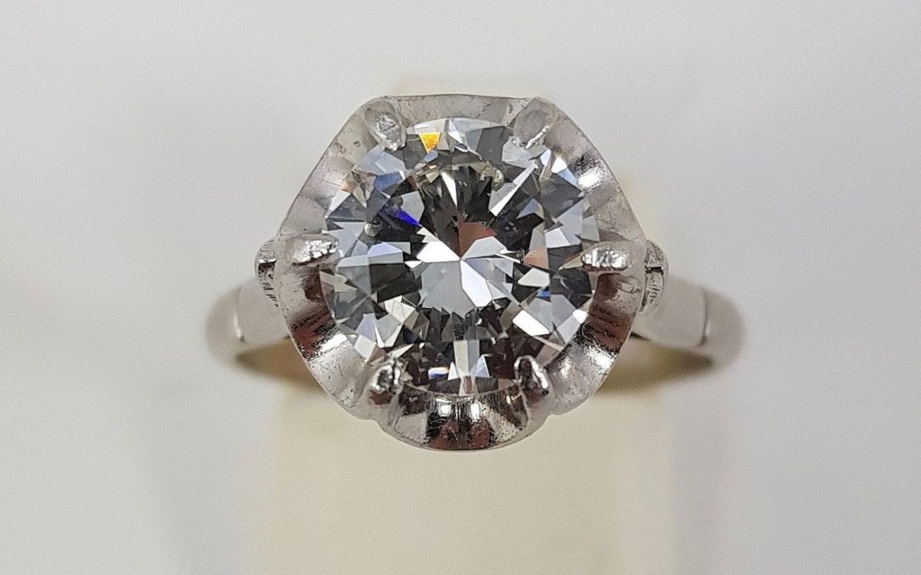 Adjugé 5 800 €