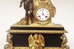 Adjugé 850 euros