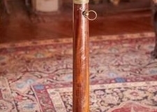 Adjugé 900 euros