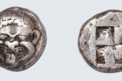 Adjugé 950 euros